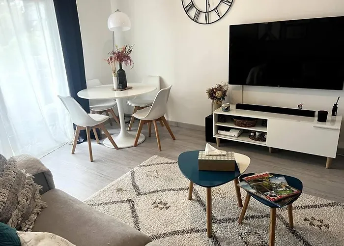 Joli A Apartment